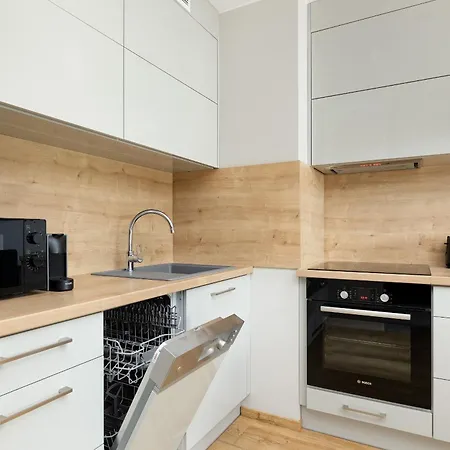 Daire Park Mariacka By Renters