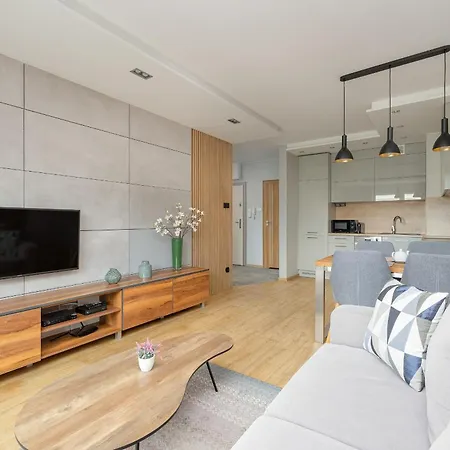 Daire Park Mariacka By Renters