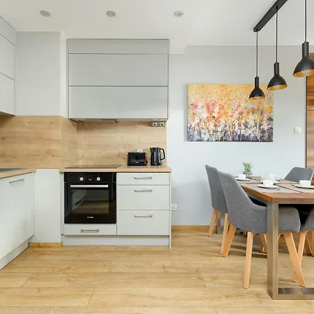 Park Mariacka By Renters